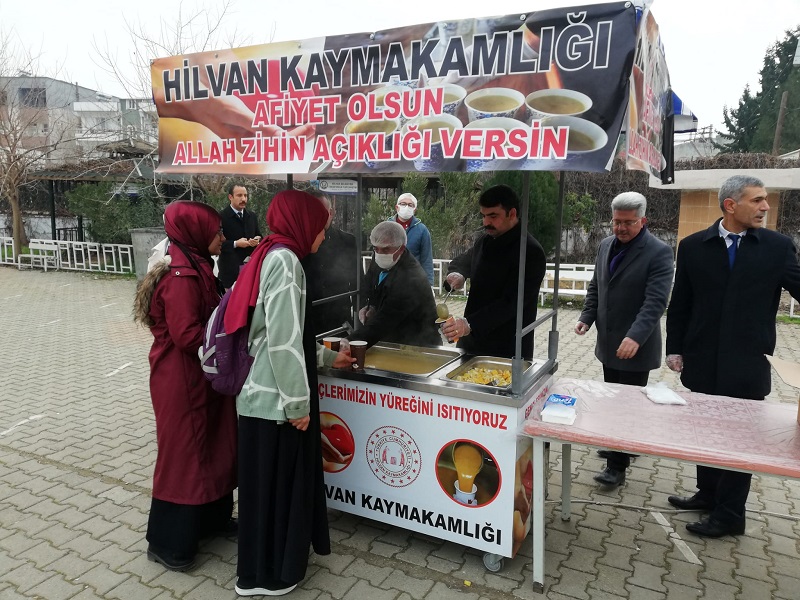 GENÇLERİMİZİN YÜREĞİNİ ISITIYORUZ.