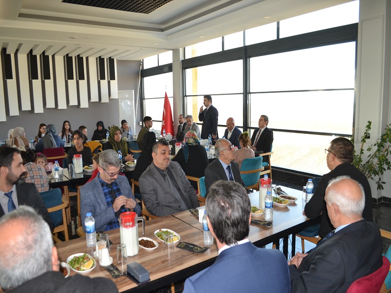 Sevgiyle Aşılmayacak Engel Yoktur!